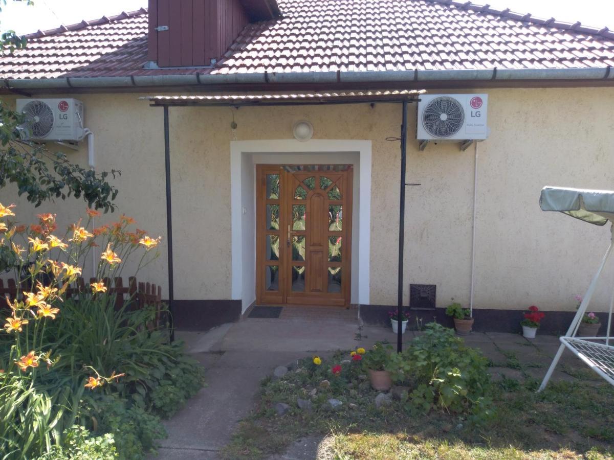 Raday Apartman Hajdúszoboszló Zewnętrze zdjęcie